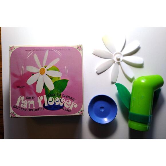 1960's Flower Power Daisy Plastic Fan Hong Kong Vintage Kitsch Retro Groovy Mod - Picture 4 of 7
